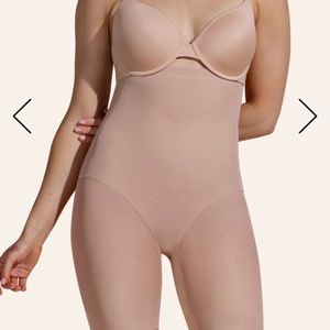 Women’s HoneyLove Shapewear - NWT!